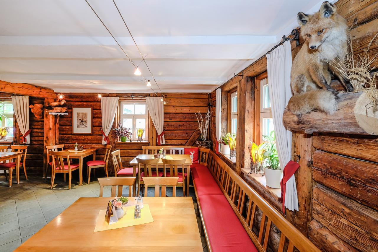 Hotel Garni Und Gaststaette Zum Holzfaeller Schierke Eksteriør billede